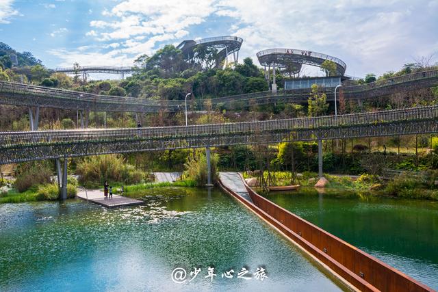 水中行走却不湿身探秘福建省内唯一水中栈道