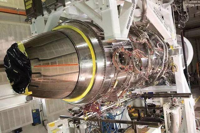 世界最强发动机问世,涡扇-15差距有多大?我们赶超美还需多久?