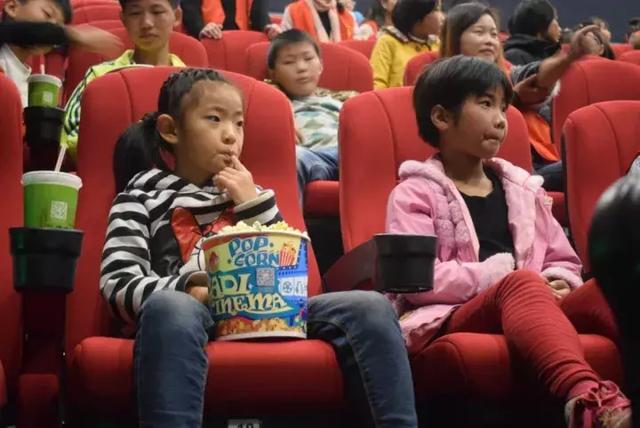 柘城电视台为爱助力圆贫困儿童电影梦