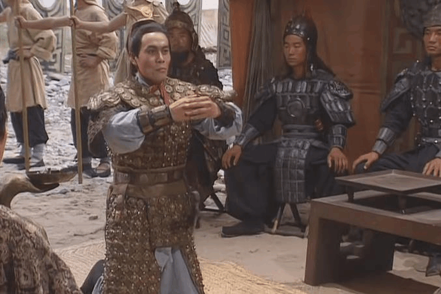 那个执金吾的岗位一直也没给吕布,过了好久才给了他一个中郎将,都亭侯