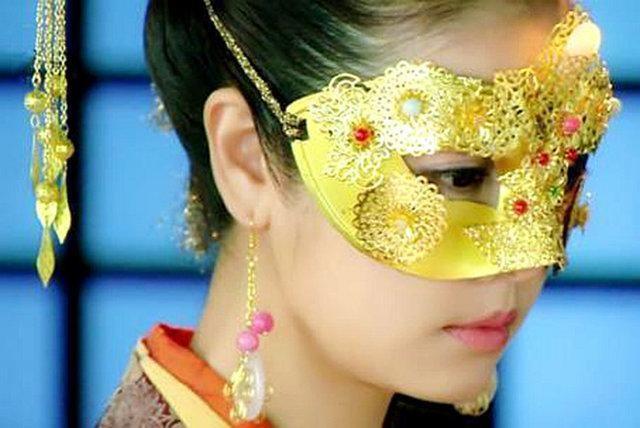 戴面具7大女星,个个美翻了,谁知到了范冰冰,画风却变了