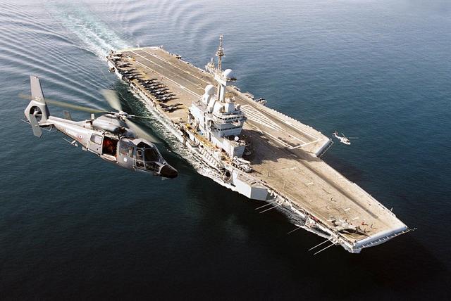 曾拥有克莱蒙梭号和福煦号中型航母,在这一点上已经远远超过德国和