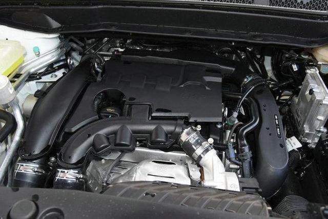 动力方面,新车将搭载2款新的发动机,分别为dfma14td型1.