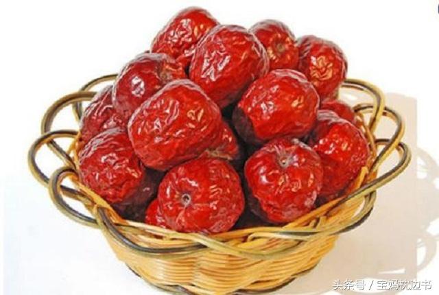 月子里补血吃红糖?不是红色的东西就补血,这几种食物才真补血!