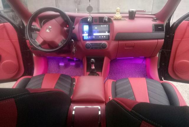 经典轩逸内饰重度改装 拉开车门 懂车的都说这是80万豪车的质感
