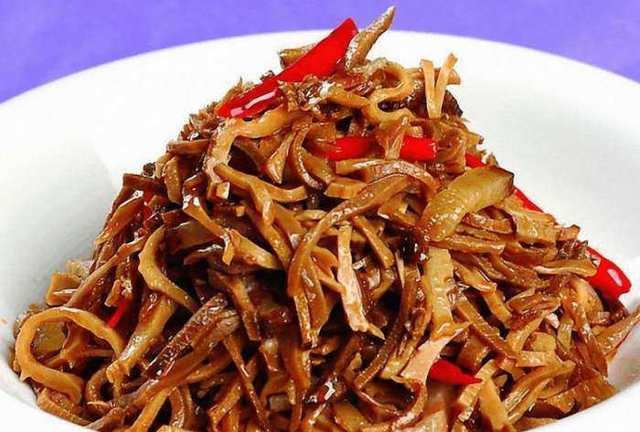 南方朋友快递一大包烟笋老公用这个做法炒着吃一家大小抢着吃