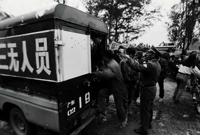 1993年深圳老照片:图4有钱人才能买,图9现仍买不起!