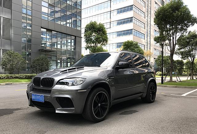 一次认真的改装作业,老款二手宝马x5也疯狂