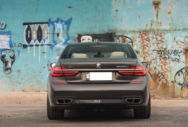 贺涵开的那辆宝马,可不是普通的7系!-新浪汽车