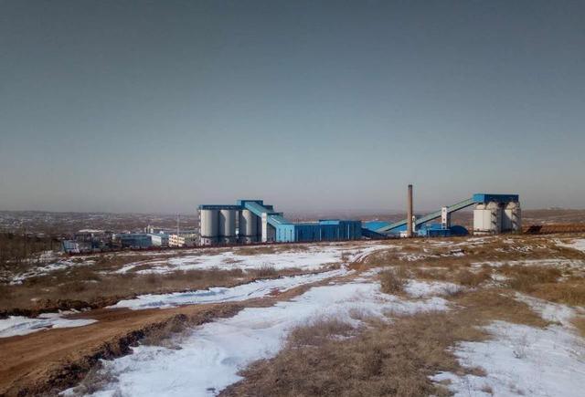 日前, 《法律与生活》接到来自陕西省榆林市榆阳区麻黄梁镇强泰养殖