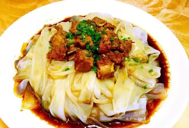 河粉蒸排骨