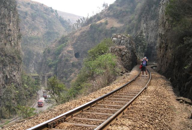 滇越铁路:跨越百年的小火车