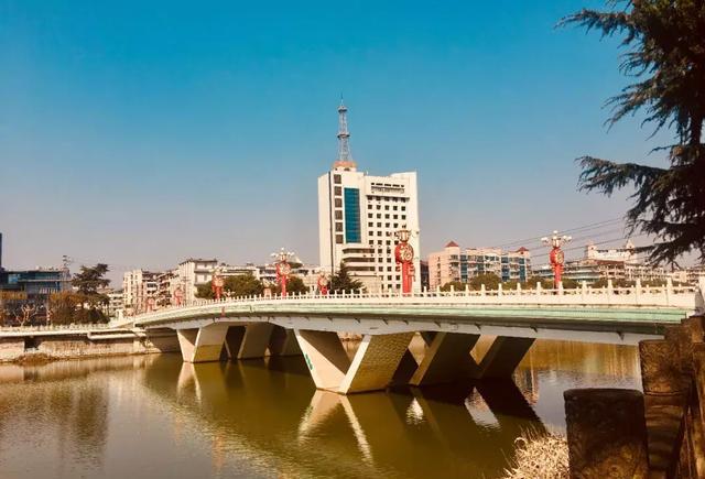 诸暨这些地方逆天了!竟然提前过年,现场照片流出