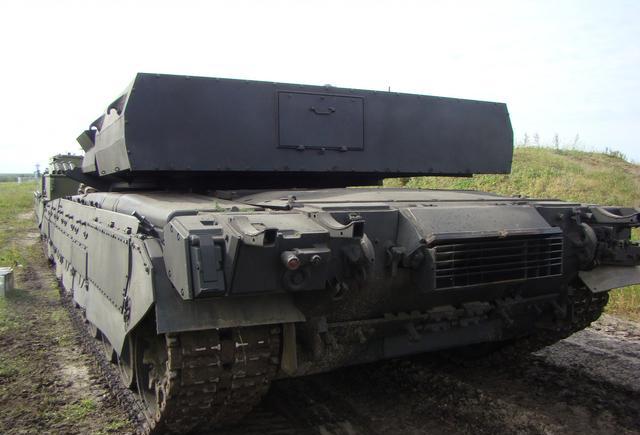 失落的王者:俄罗斯黑鹰主战坦克