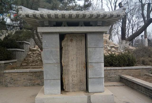 在赵佗死后,他的继任者按照其安排,做出了隐秘的埋葬.