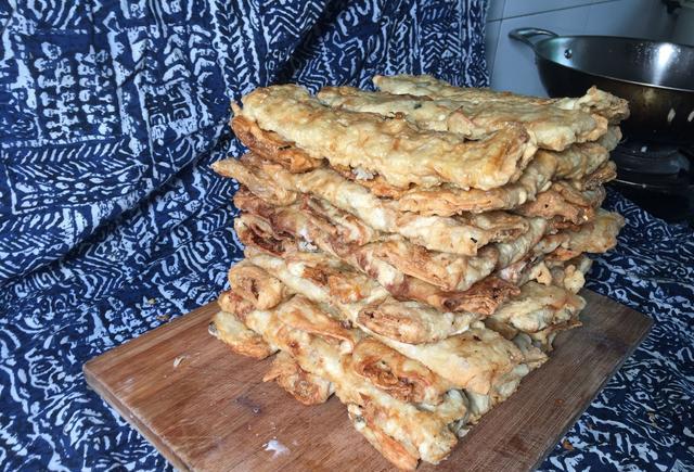 教你如何做外酥里嫩,肉香浓郁的丽水特色小吃葱花肉