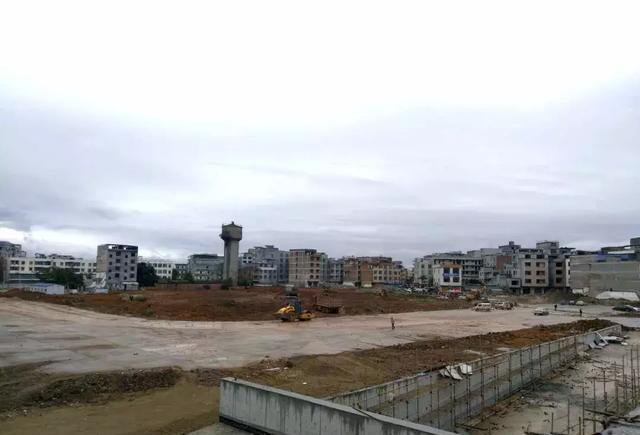 重磅好消息!贵港高铁站前广场将局部投入使用