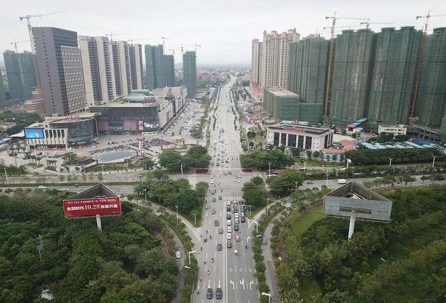 茂名人口正式突破800万, 市区5年扩大1/4