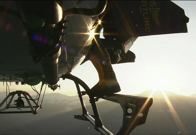 脑控武器干扰人类正常认知