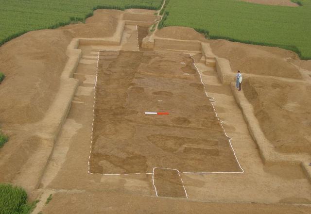 二,商代石砌水道领先世界