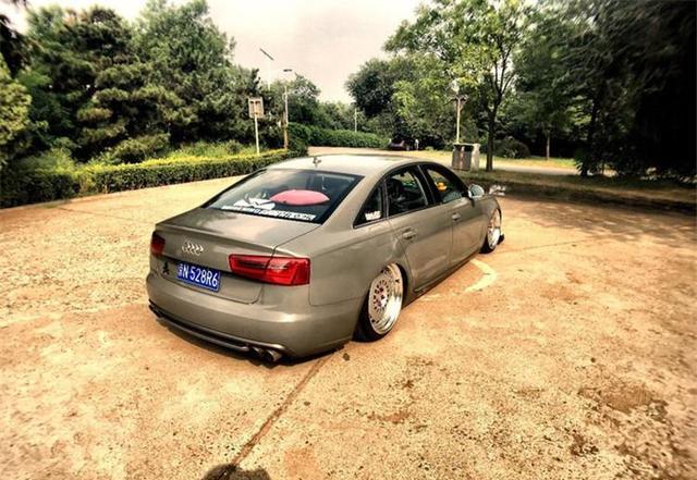 奥迪a6l改装气动避震 演绎完美低趴姿态