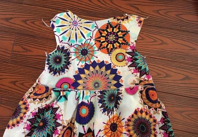 不用裁剪图,轻松做美衣--女童露肩连衣裙做法