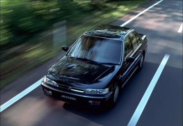 一代经典本田雅阁从第一代到第十代你最爱的是哪款