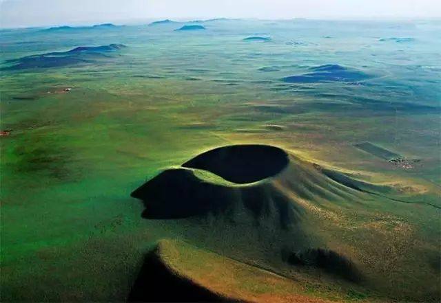 盘点:散落在东北地区的那些火山|火山群|长白山|活动_新浪新闻