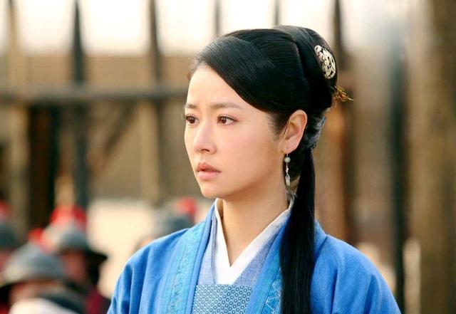 岳飞相伴终生的妻子李娃公元1118年,岳飞16岁时,在老家汤阴成亲,娶妻