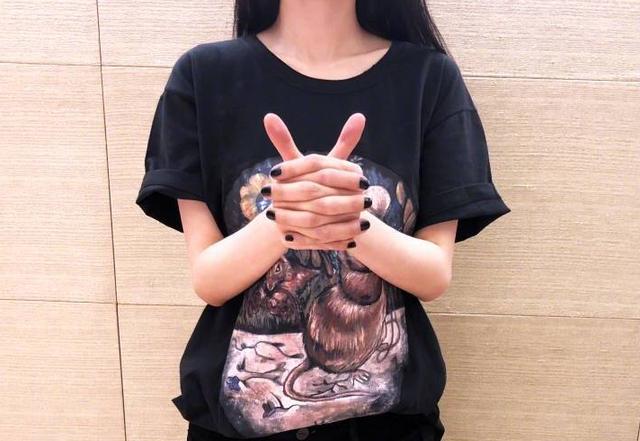 杨幂,baby等众多大牌带火拜年新手势,这股风潮你get到了吗?