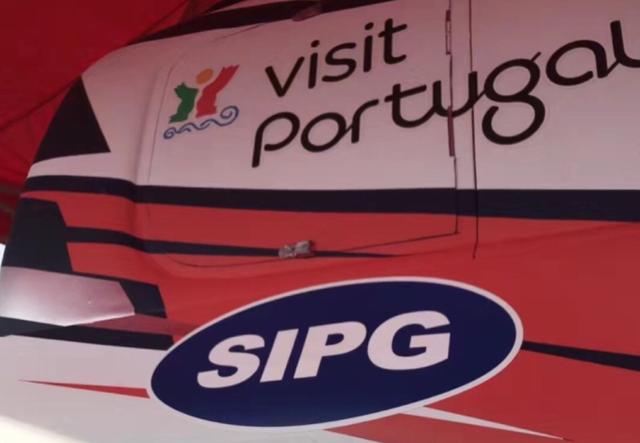 中超最有情义主帅:博阿斯赛车上港标志曝光令