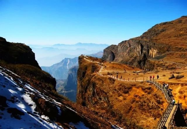 然而从2017年9月3日起 大山包自然保护区 进行封闭性资源环境整治