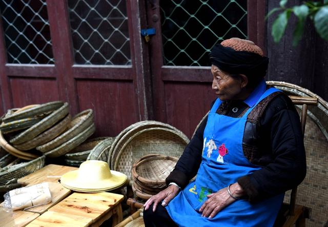 这个地方一脚踏三省,因一个人物名声大振,如今称得上世外桃源