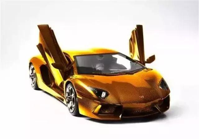 全球最贵车模,黄金布加迪:2000万,镶钻兰博基尼:1700万!