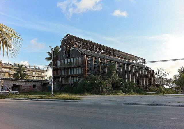 曾经世界最富岛国:如今资源耗尽贫困潦倒,靠援助生存还面临消失