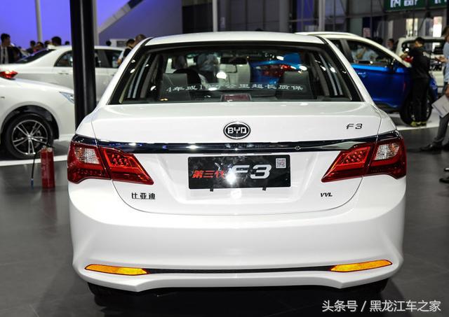 第三代比亚迪f3,华丽舒展的外表,4.29万起售有优惠,价格亲民