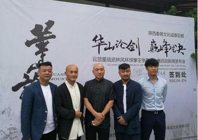 武林风创始人吴立新将离职拳迷一龙是最合适的接替人选