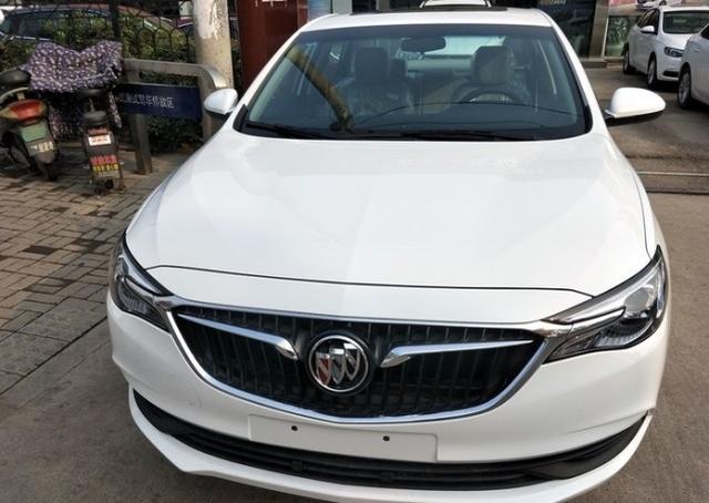 放弃朗逸怒提别克英朗提车后车主表示买朗逸的都被坑了