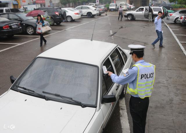 怎么查看非本人名下车辆的违章记录 交管12123如何查询非本人车辆违章