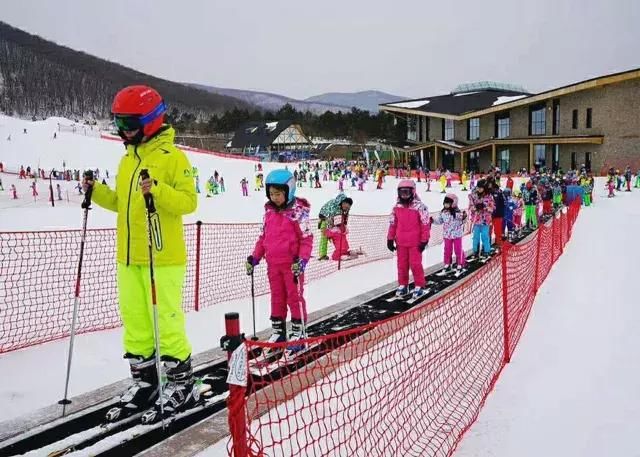 宝清梨树山庄滑雪场图片