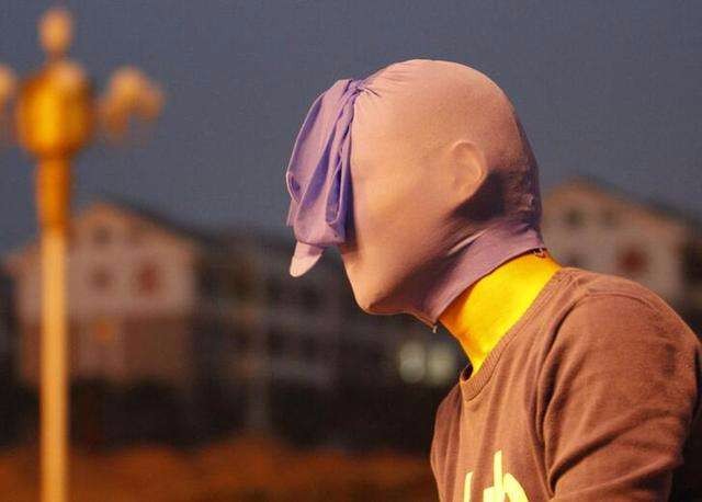 临沂男子头套丝袜抢劫 警方4小时破案抓获