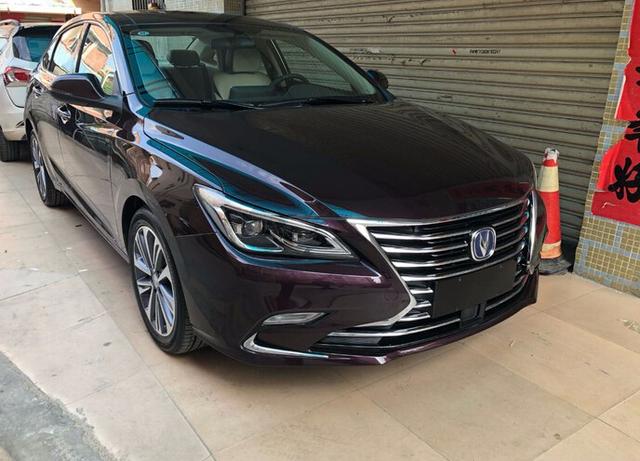 入手长安睿骋cc次顶配流光紫,同时满足雷克萨斯和宝马的幻想