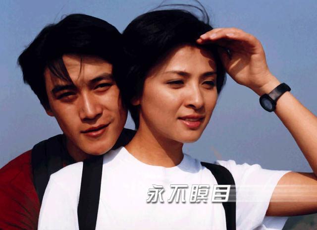 《永不瞑目》20年了:男主最红她过气,他老婆才是真正的大家闺秀