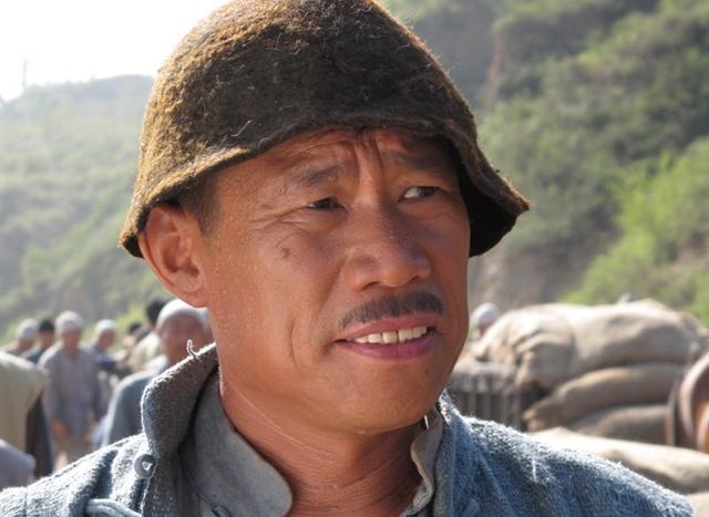 他是司机, 被《亮剑》导演发掘, 现成"不是日本人的日本人"