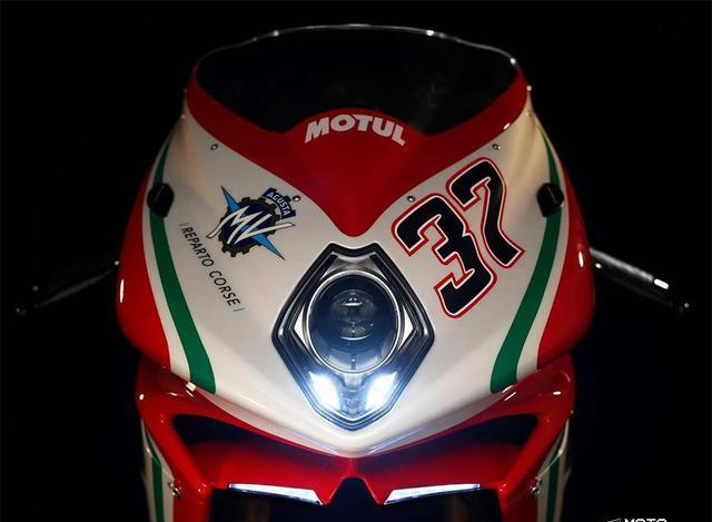 奥古斯塔18款新贴花f4 rc