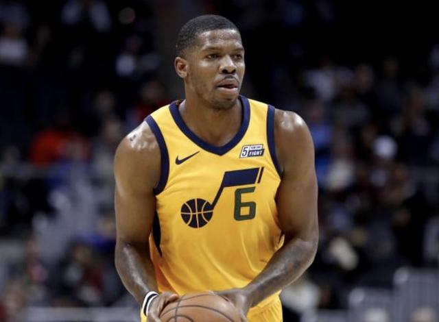 火箭引进单打乔组豪阵力拼总冠军,格林恐再度被弃用成边缘人物!