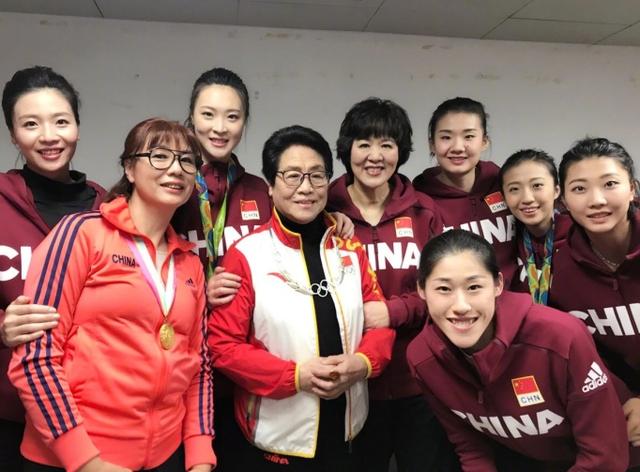 邹市明正式复出亮相!中国体坛大佬聚会,三大奥