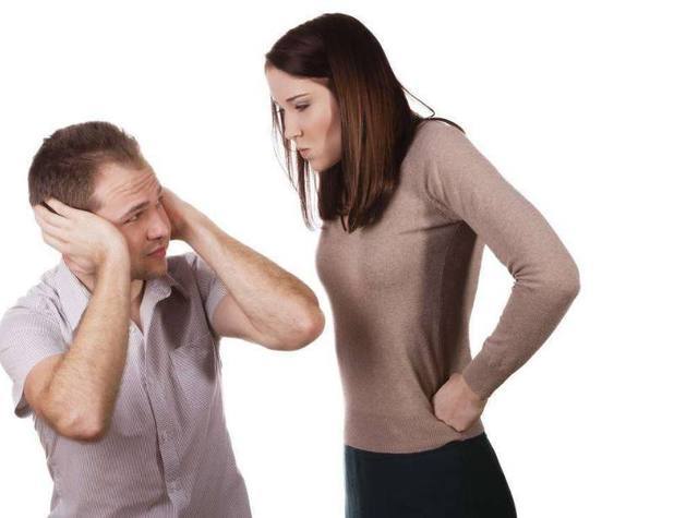 强势女人背后:一定有个"废物"的男人?