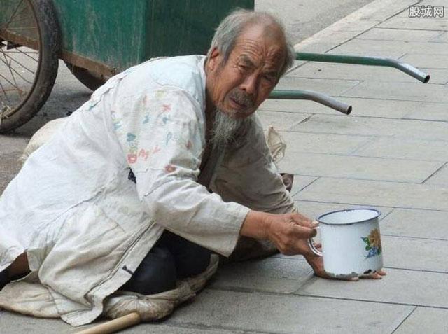乞丐拿碗的图片图片