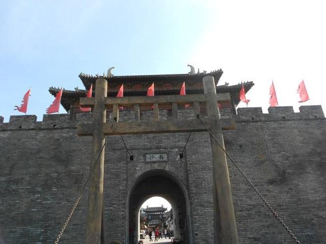 古代城门为什么通常要往里面开?这里告诉你原因
